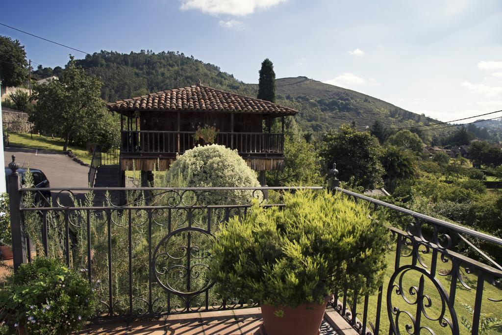 Casa De Aldea La Pumariega Hotel Caces Exterior photo
